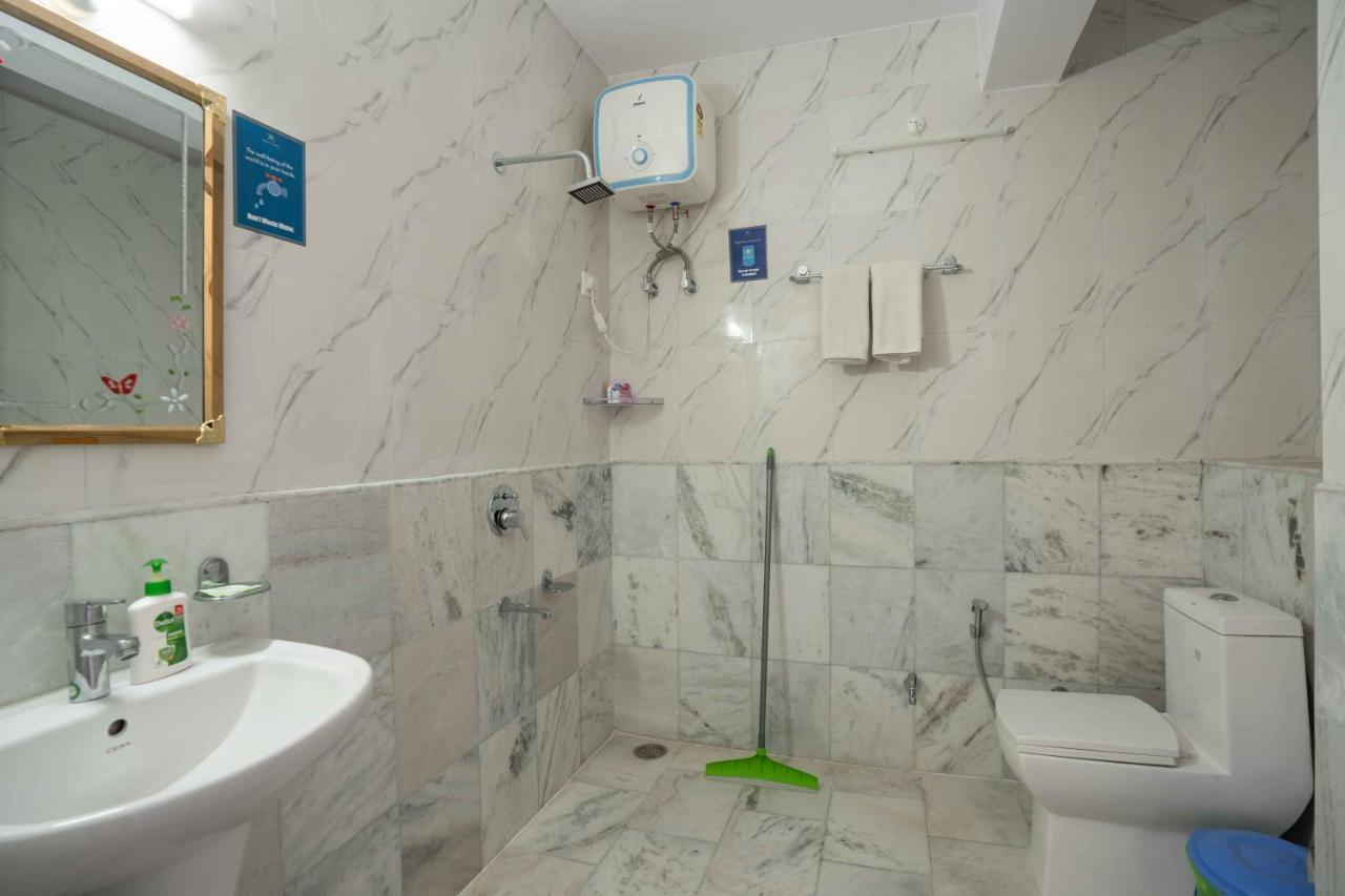 Zostel Homes Kotkhai Шимла Экстерьер фото