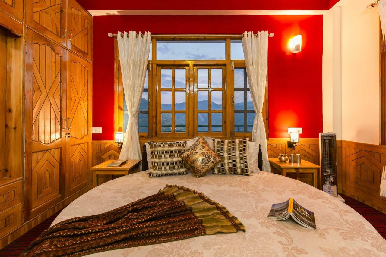 Zostel Homes Kotkhai Шимла Экстерьер фото